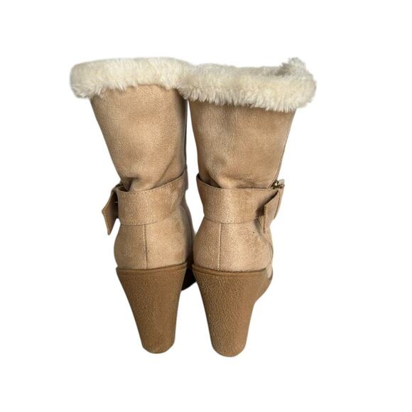 Wild Diva Boots Size 6 Selina Natural Wedge Ankle Suede Fur Lined Round Toe - Picture 5 of 13